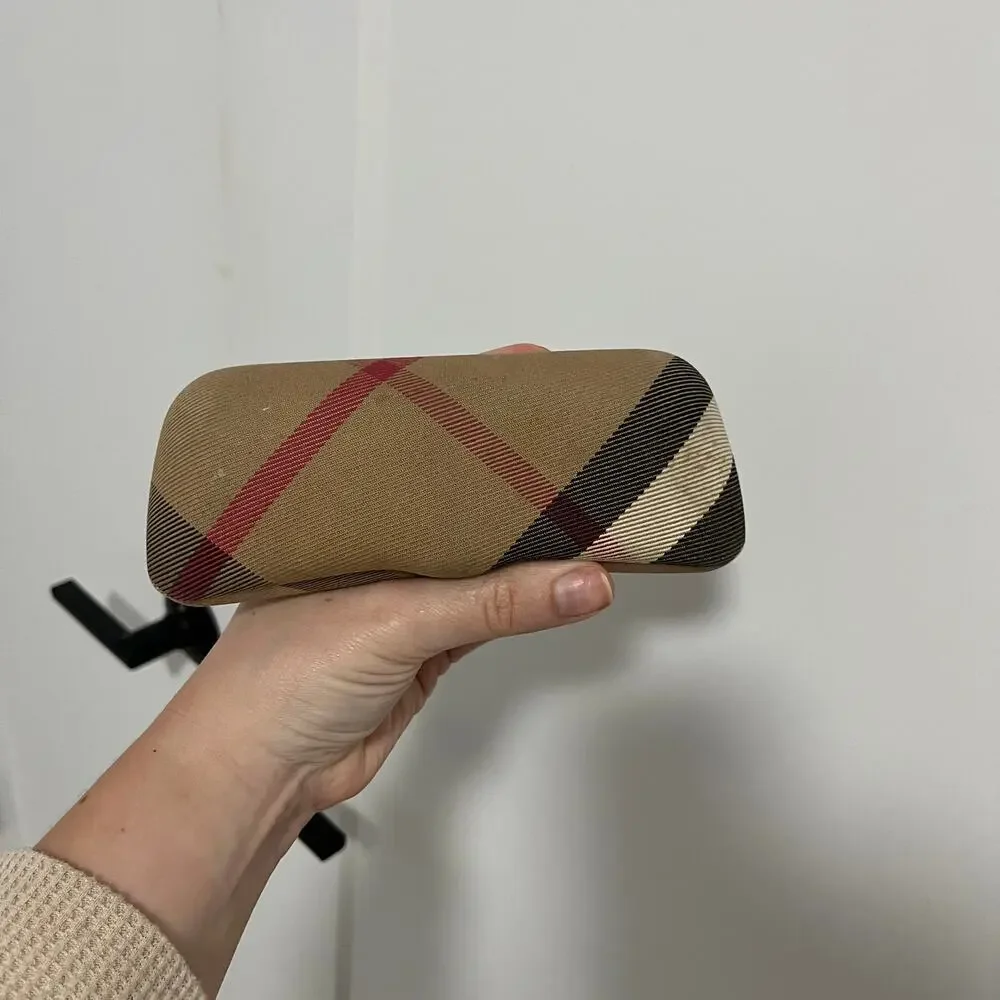Burberry Classic Nova Check Glasses Case